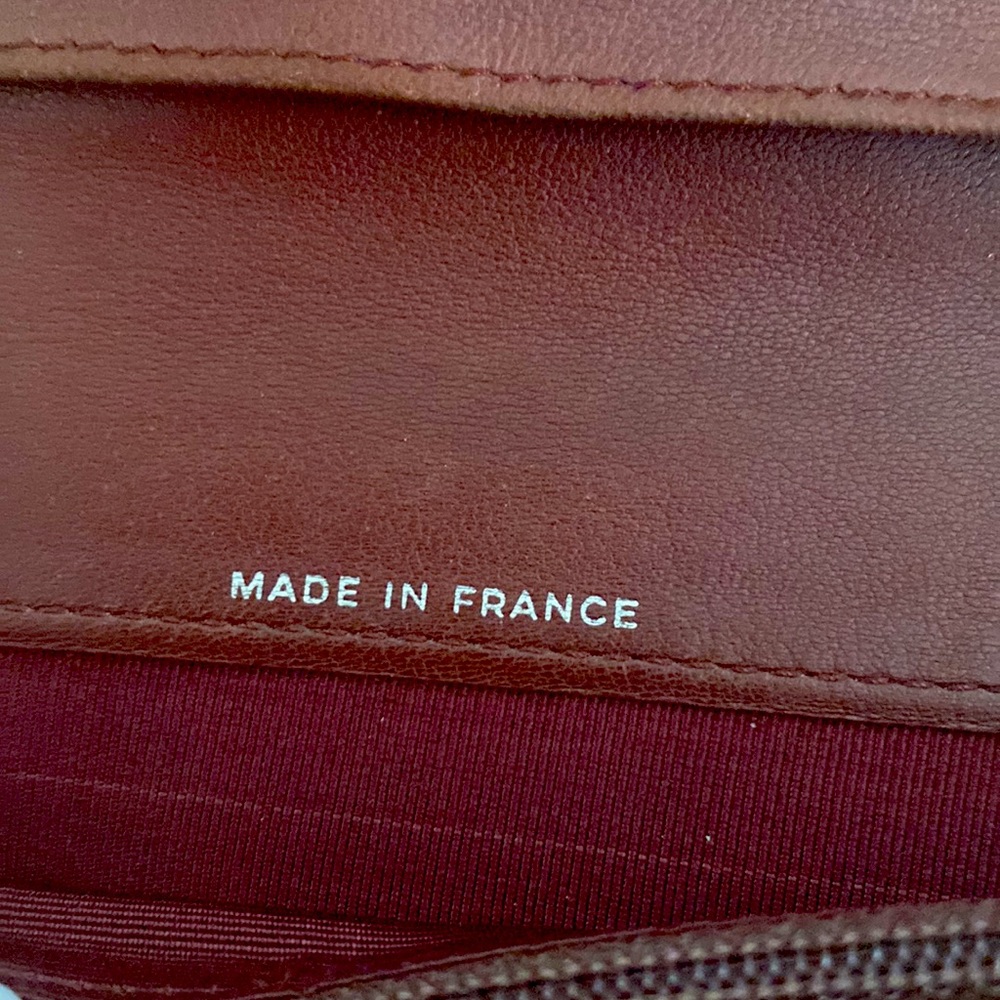 Chanel - Picture 5 of 9